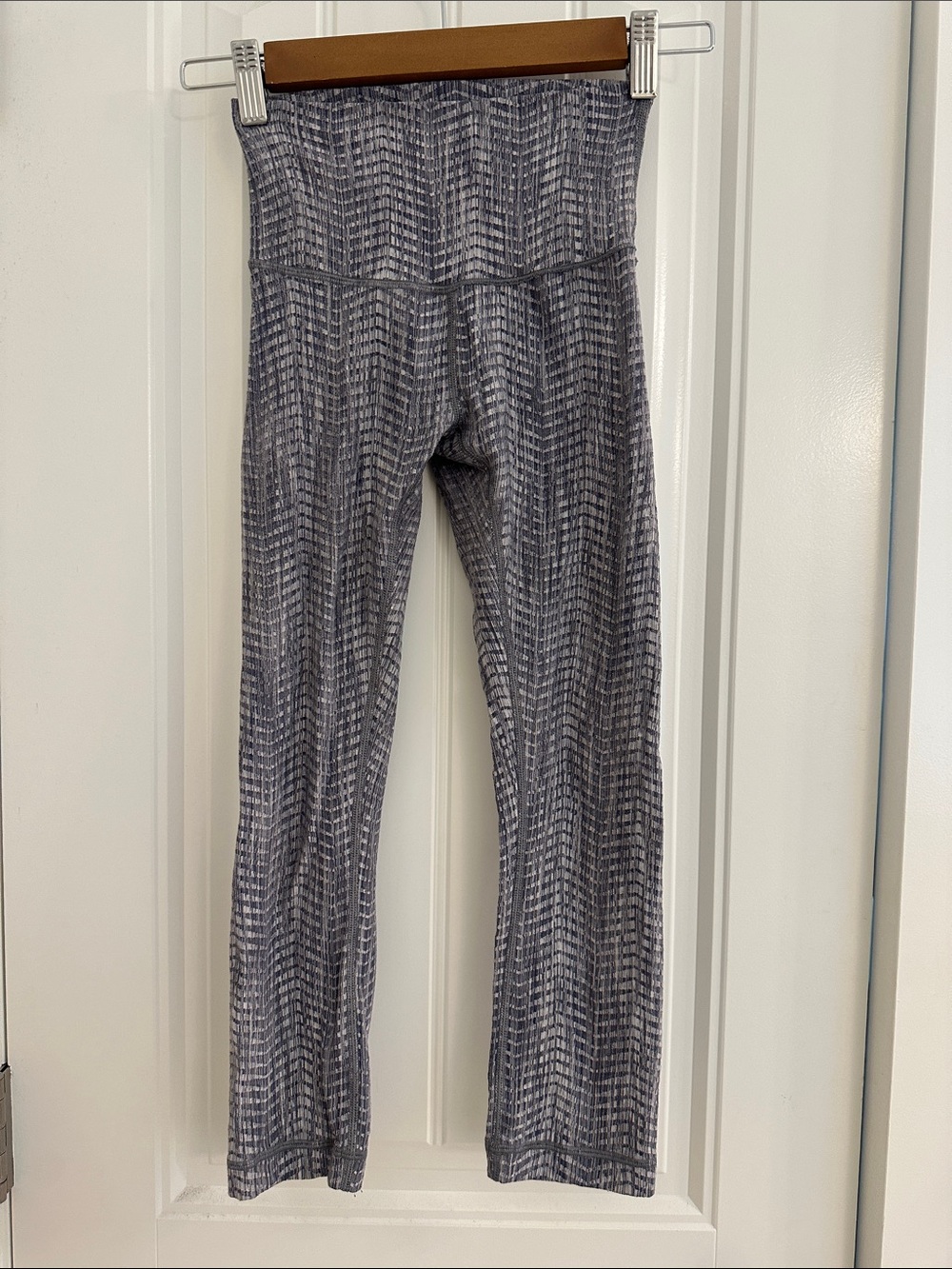 Lululemon Wunder Under High-rise crop 21” luon arrow jacquard Women's Leggings